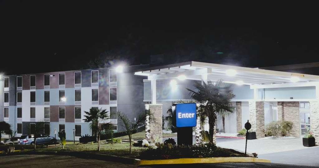 Best Western Atlanta Cumberland Galleria Hotel 스미르나 외부 사진